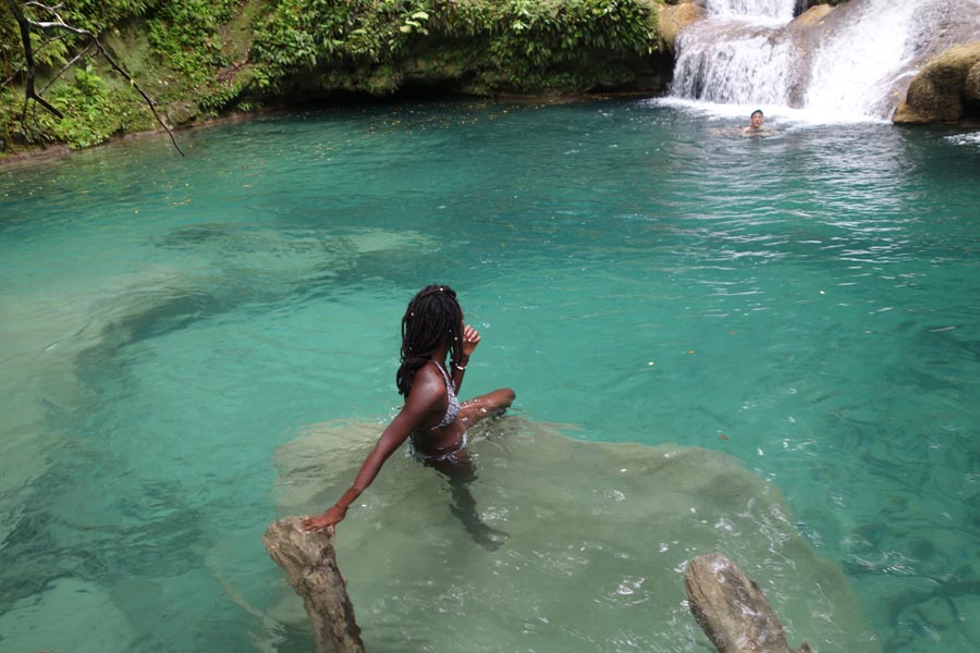 reach-falls-port-antonio-jamaica-12_road-affair