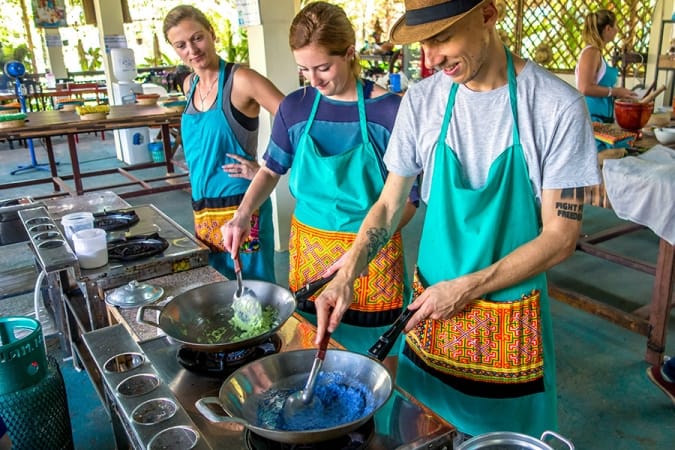 Mama Noi Thai Cookery School: Cooking Mango Sticky Rice