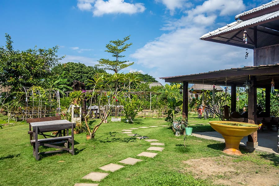 Mama Noi Thai Cookery School: Garden