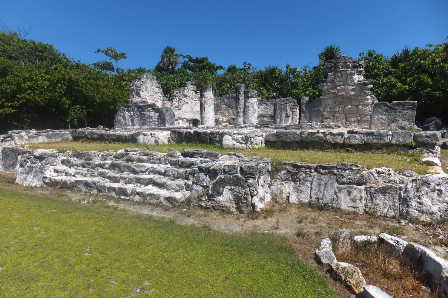 Ruinas mayas de El Rey en Cancún, México