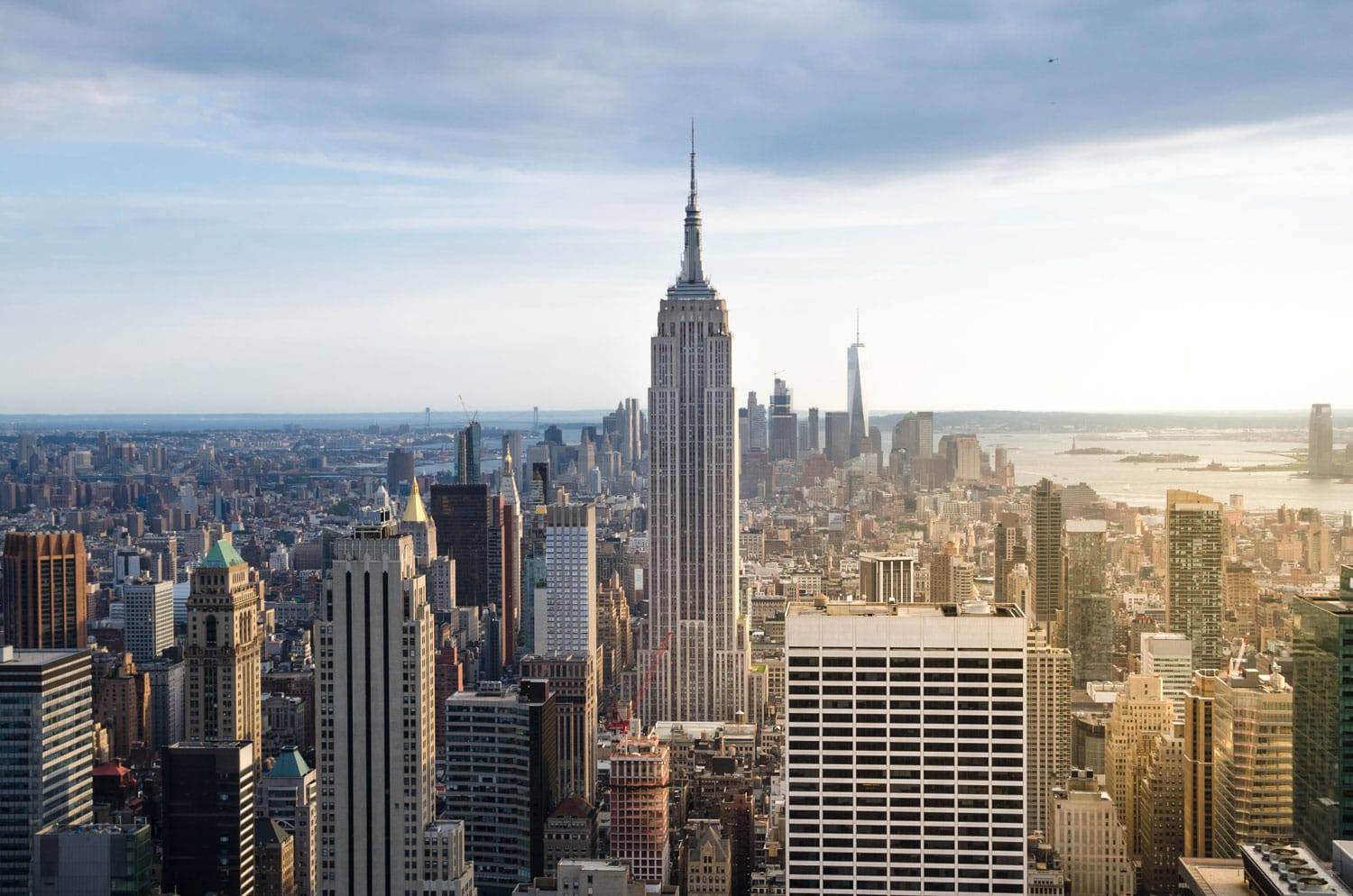 Langit tengah kota Manhattan di New York City