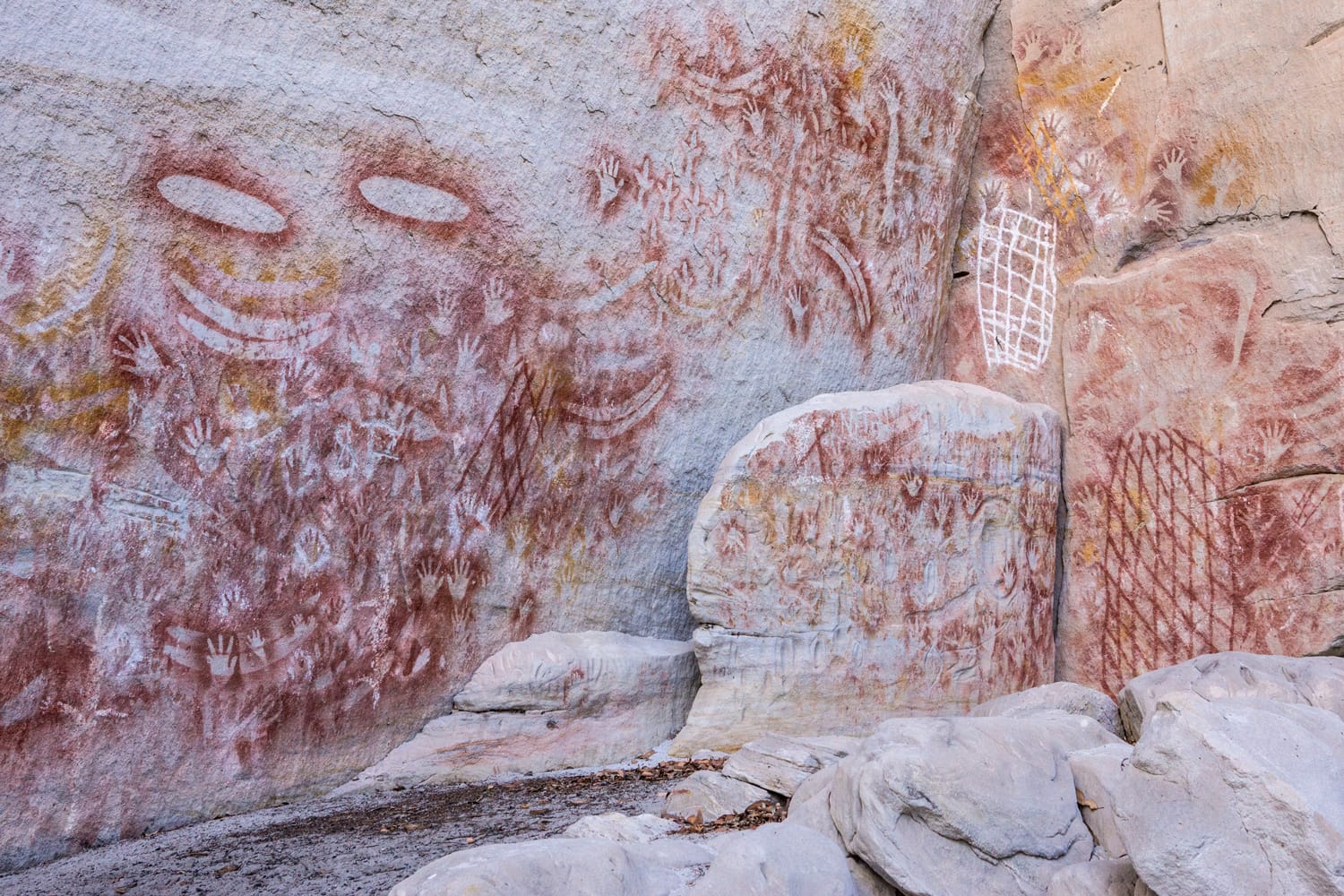 Aboriginal rock art at Carnarvon Gorge, Queensland, Australia