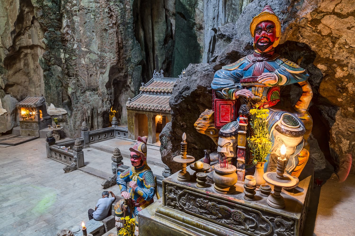 Gua Huyen Khong dengan kuil, Pegunungan marmer, Vietnam