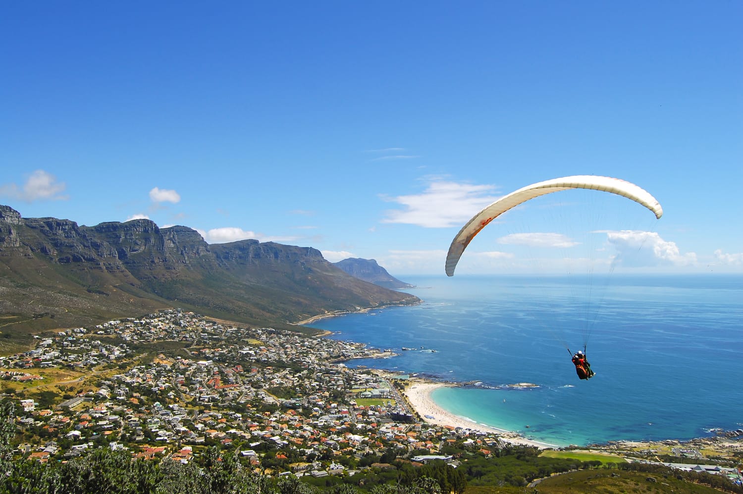 Paralayang di Cape Town, Afrika Selatan