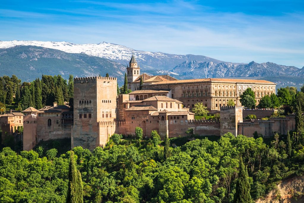 1 Day in Granada, Spain: The Perfect Granada Itinerary - Road Affair