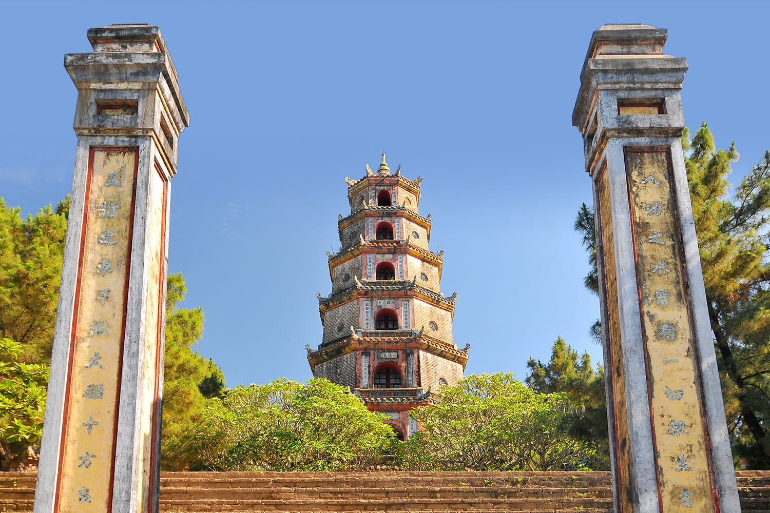 Thien Mu Pagoda, historic temple in the city of Hue in Vietnam. Phuoc Duyen Tower.