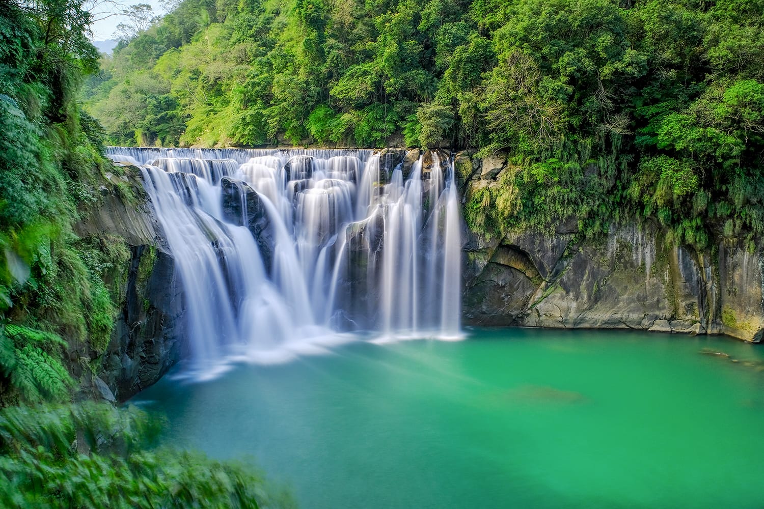 Shifen Waterfall - Famous nature landscape of Taiwan, shot in Pingxi District, New Taipei, Taiwan