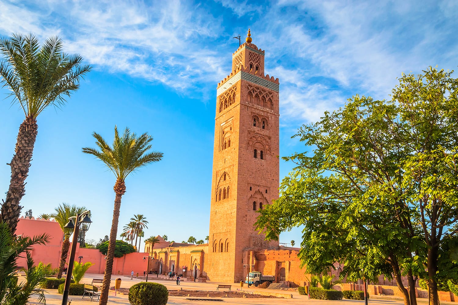 Menara Masjid Koutoubia di medina tua Marrakech, Maroko