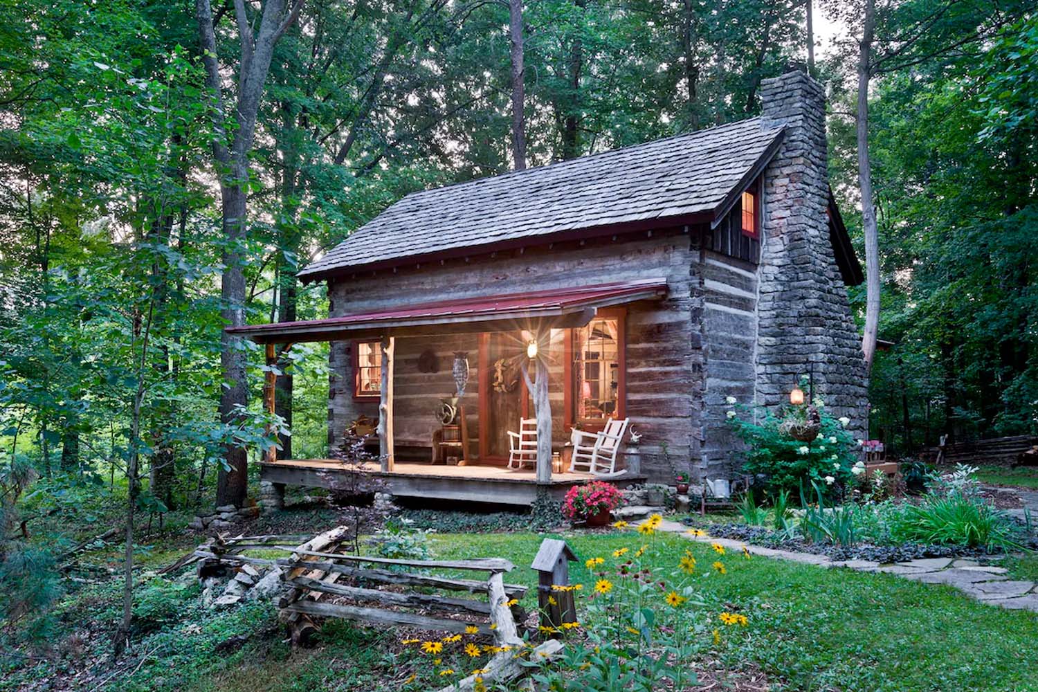 Luxury cabin rental in Kentucky, USA
