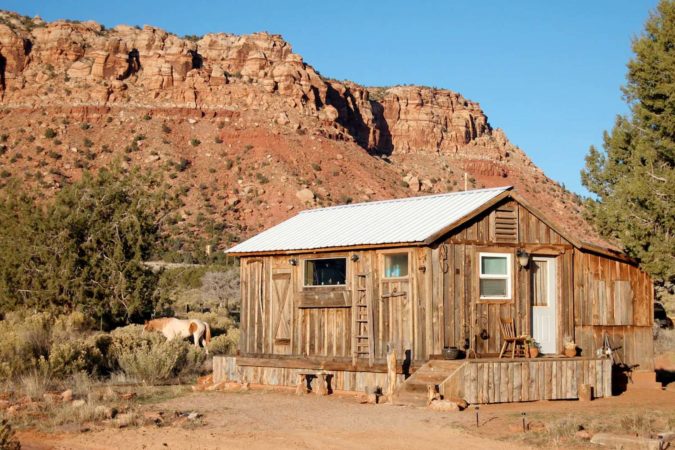 Airbnb Cabin Rental in Arizona, USA