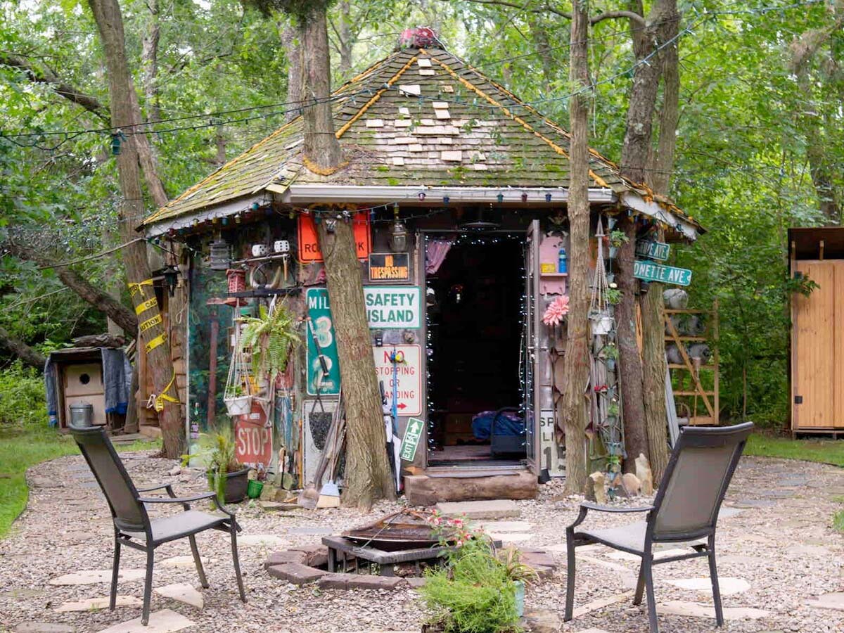 Hippy Hut on Airbnb in New Jersey, USA