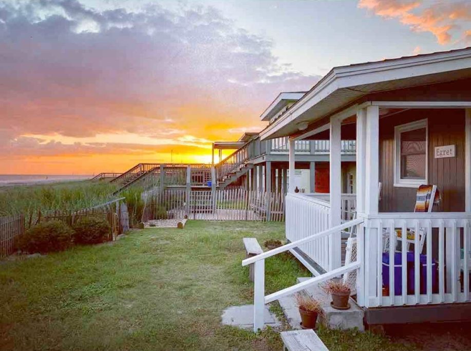 Beachfront Cottage in North Carolina, USA