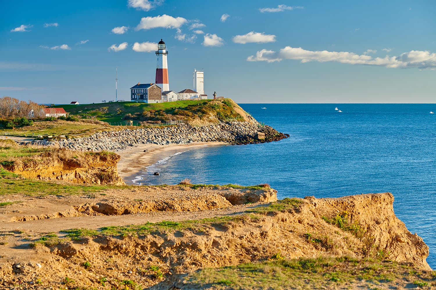 Montauk Lighthouse and beach, Long Island, New York, USA