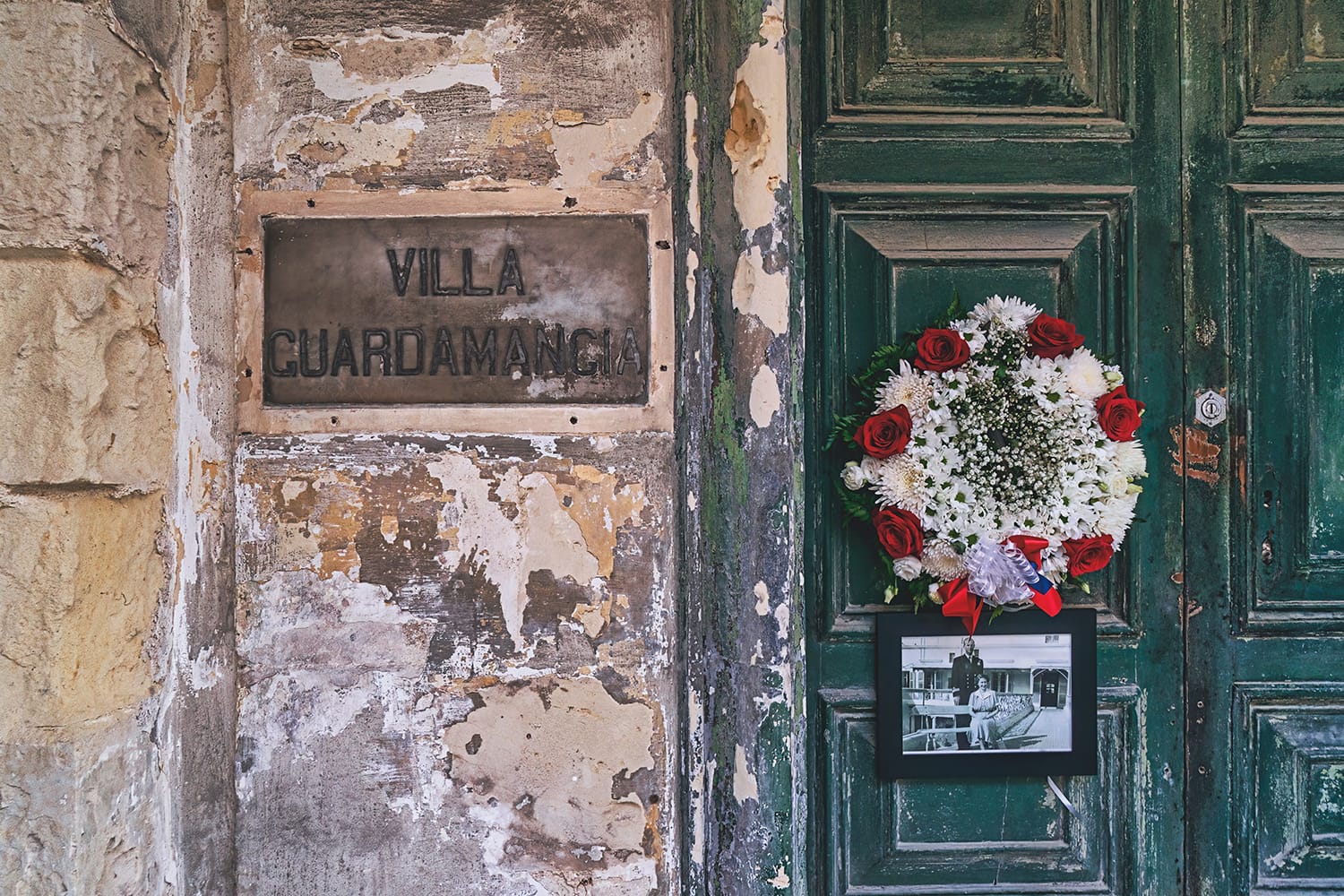 Villa Guardamangia, former home of Britain's Queen Elizabeth, when she lived in Malta between 1949-1951. Wreath and flowers near door in connection with her death: Pieta, Malta