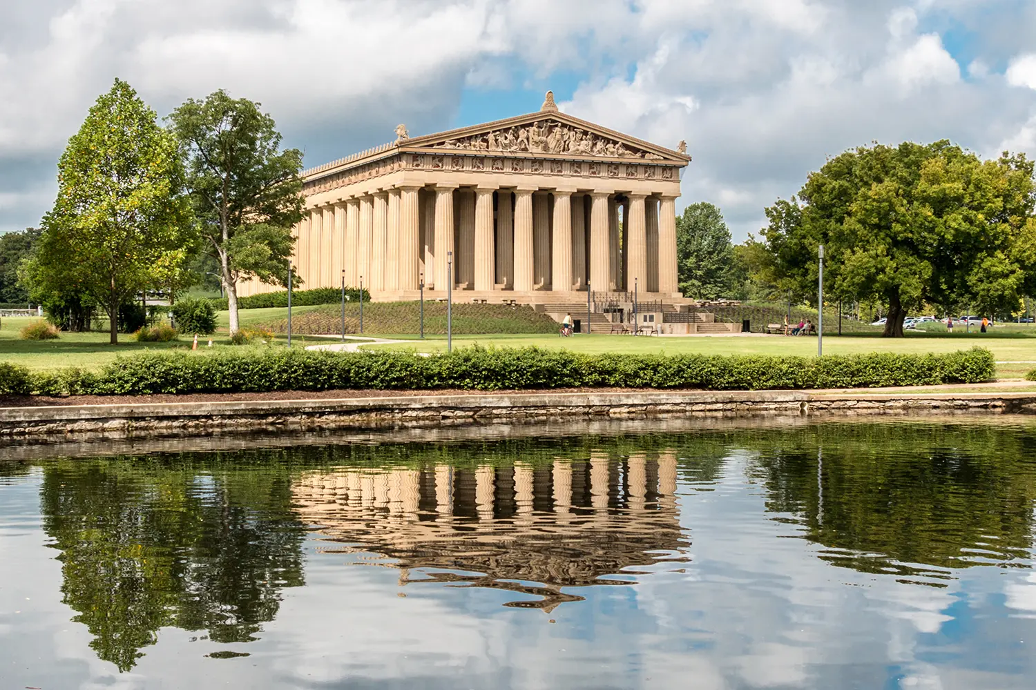The Parthenon in Centennial Park, near downtown Nashville, TN