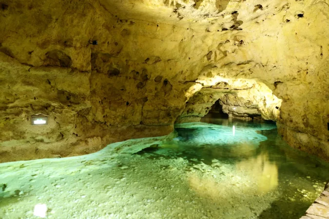 Lake Cave in Hungary